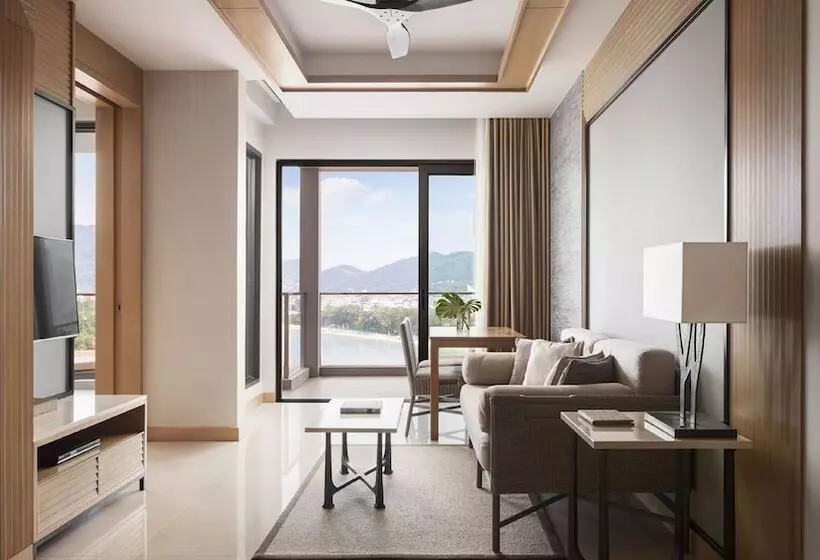 スイート, Amari Phuket