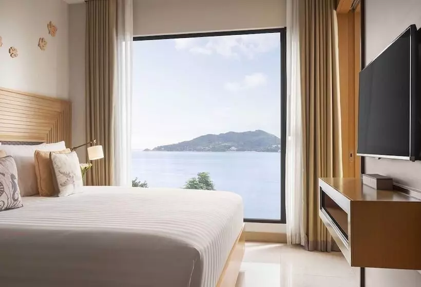 オーシャンビュースイート, Amari Phuket