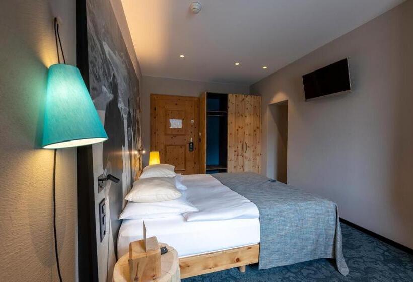 コンフォートルーム, Sporthotel Pontresina