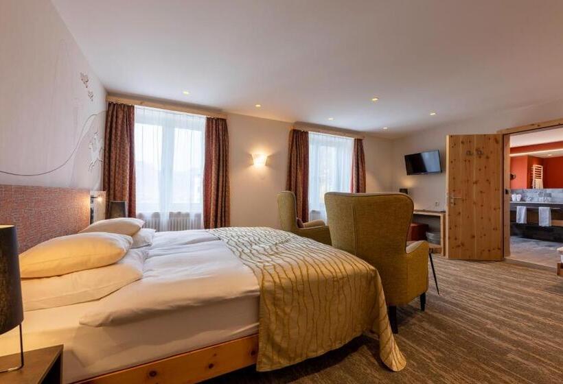 デラックスルーム, Sporthotel Pontresina