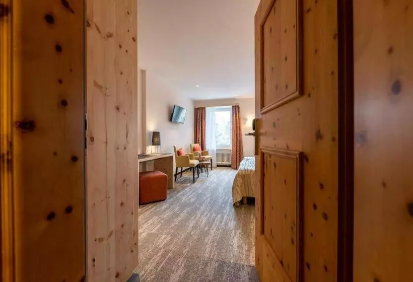 اتاق لوکس, Sporthotel Pontresina