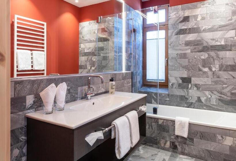 スイート, Sporthotel Pontresina