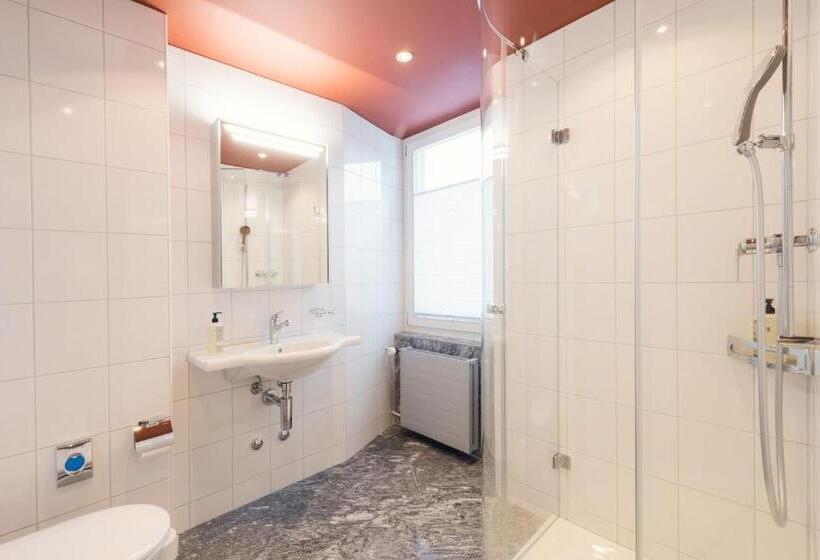 エコノミールーム, Sporthotel Pontresina