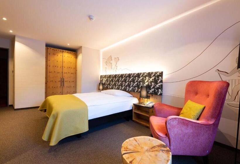 Номер Economy, Sporthotel Pontresina
