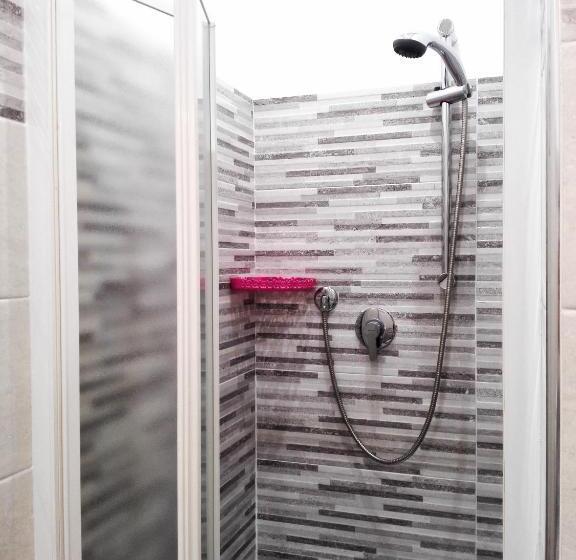 اتاق استاندارد سه تخته با بالکن, Le Stelle Di Martina Affittacamere