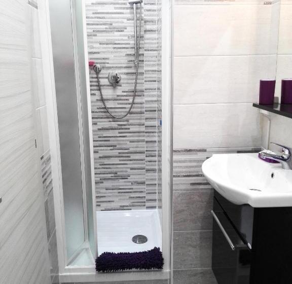 اتاق استاندارد سه تخته با بالکن, Le Stelle Di Martina Affittacamere