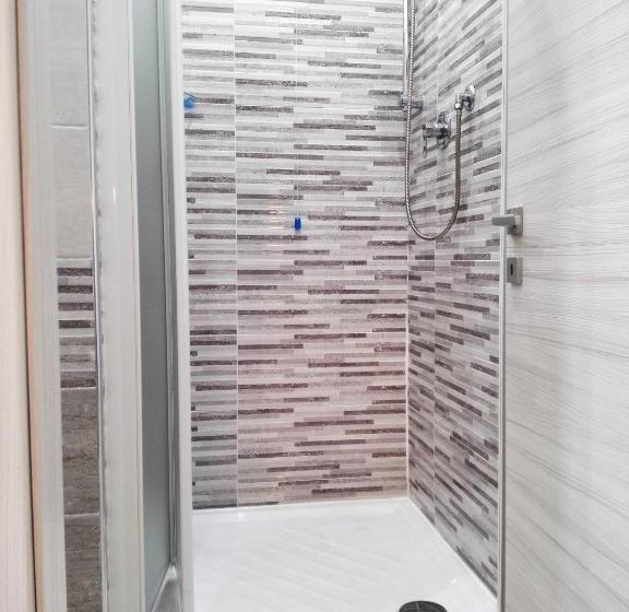 اتاق استاندارد سه نفره, Le Stelle Di Martina Affittacamere