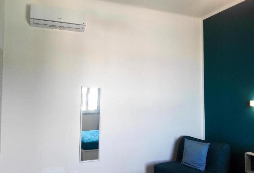 اتاق استاندارد سه نفره, Le Stelle Di Martina Affittacamere