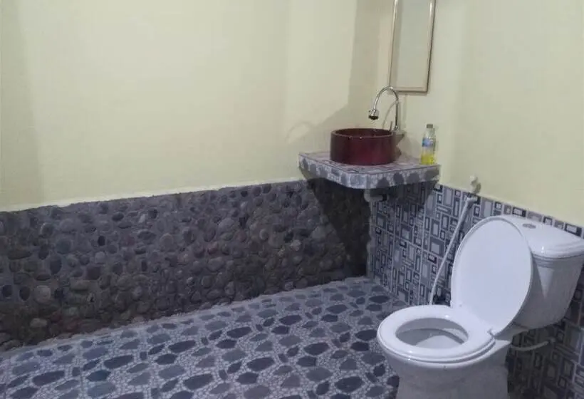 اتاق استاندارد سه نفره, Ratanak Tep Rithea Homestay
