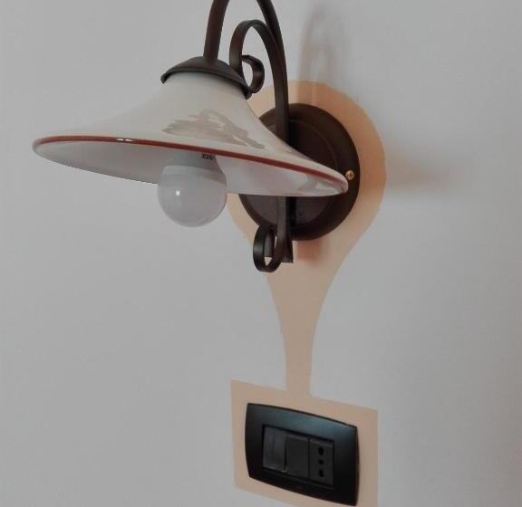 四人标准间, Segesta Antichi Sapori