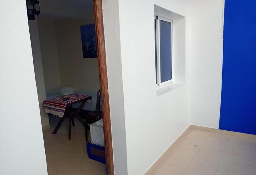 اتاق خانوادگی, Dar Bouanani