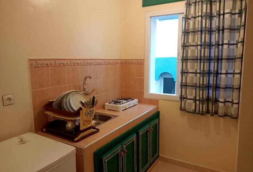 استودیوی استاندارد, Dar Bouanani