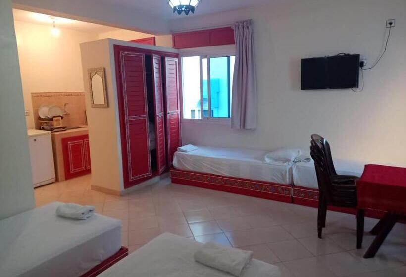 استودیوی استاندارد, Dar Bouanani