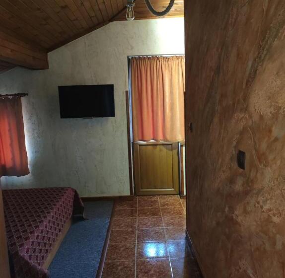 패밀리 룸, Guest House Ivan