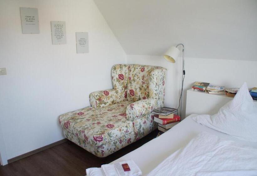 غرفة قياسية فردية حمام مشترك, Black Forest Lodge