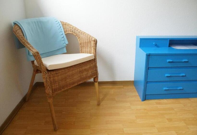 غرفة قياسية فردية حمام مشترك, Black Forest Lodge