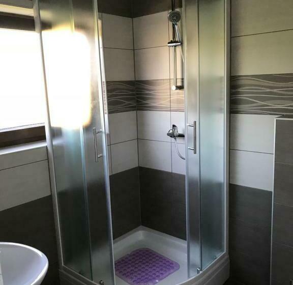 豪华房间, Guest House Klanfar