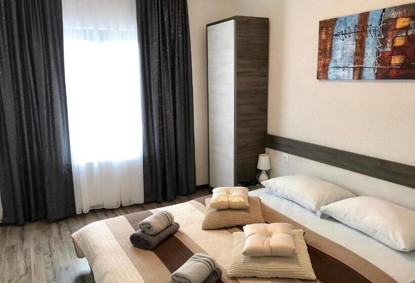 标准间, Guest House Klanfar