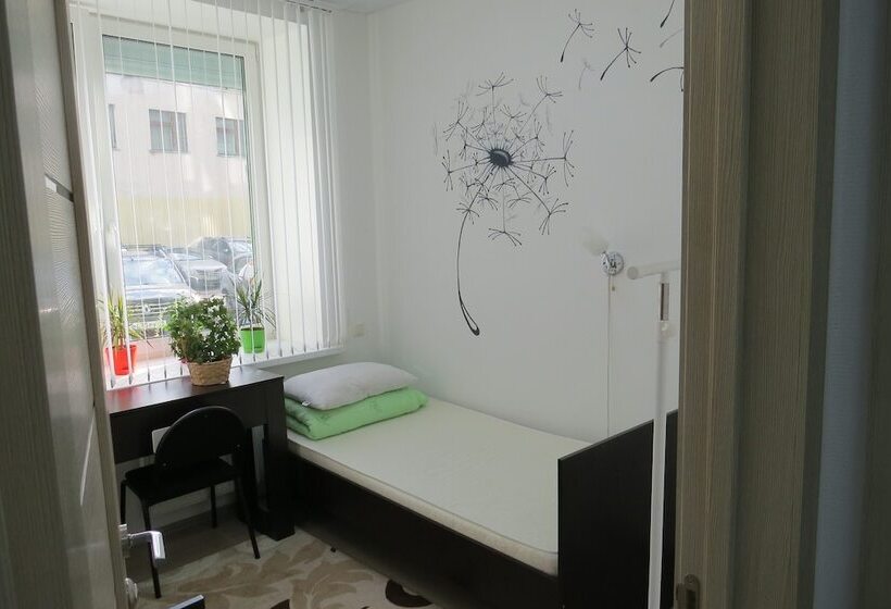 חדר אקונומי, Hostel Sv