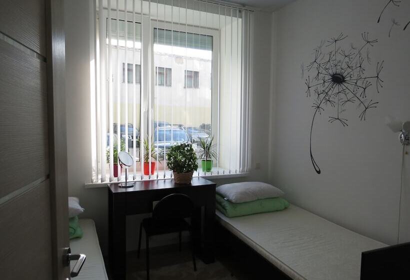 חדר אקונומי, Hostel Sv