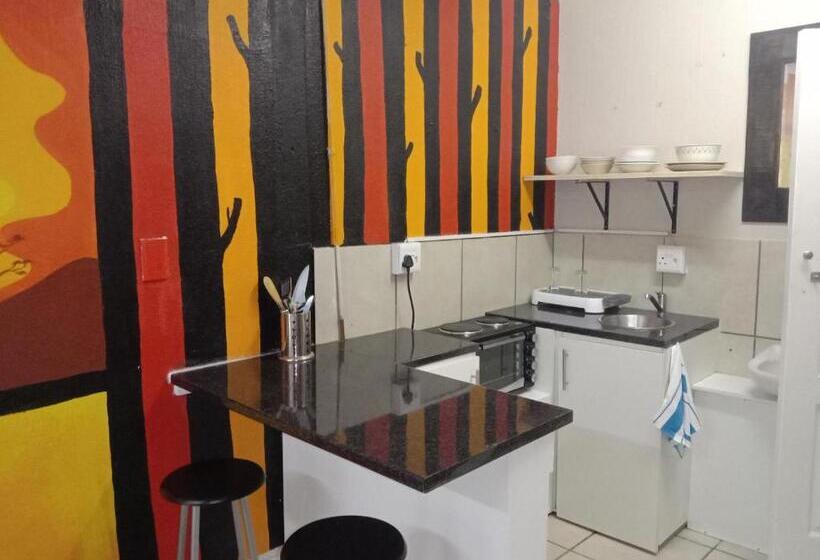 Standard Studio, Homebase Kruger