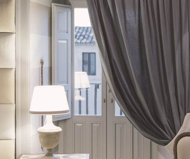 Люкс Повышенной Комфортности, Palazzo Trigona Suite