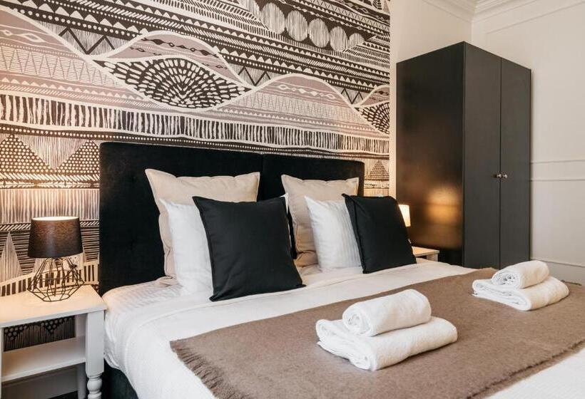 דירת חדר עם טרסה, District17   Loftaffair Collection