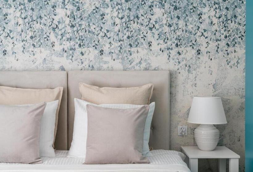 דירה בת חדר שינה 1 עם מרפסת, District17   Loftaffair Collection