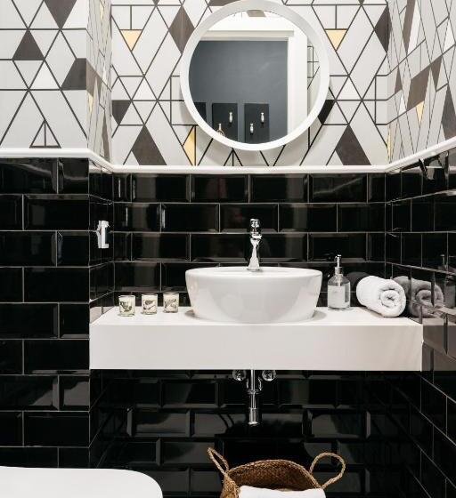 דירת חדר עם טרסה, District17   Loftaffair Collection