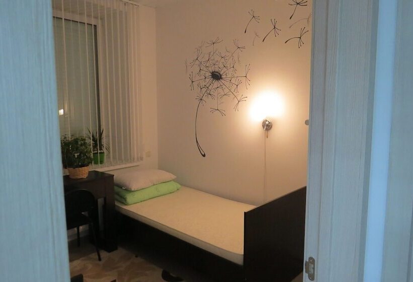 חדר אקונומי, Hostel Sv