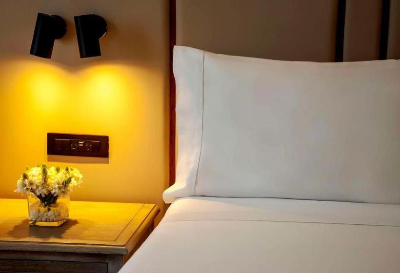 标准间, NH Cali Boulevard del Río