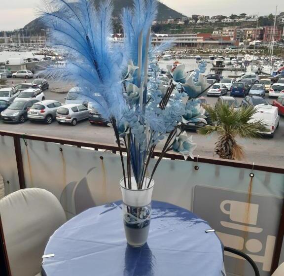 חדר סטנדרט נוף לים עם מרפסת, Relais Vista Mare