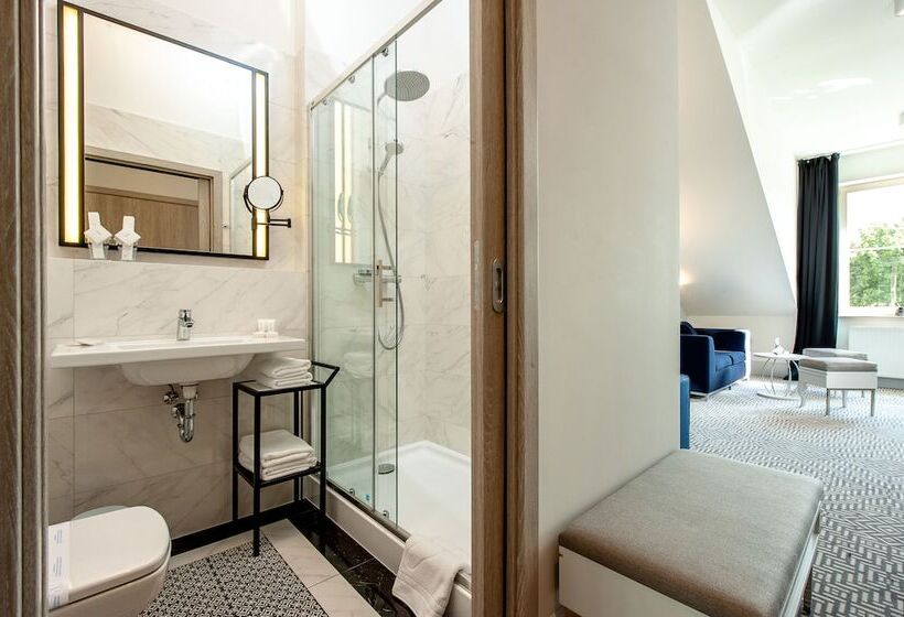 Апартаменты Deluxe 1 Спальня, Amber Design Residence