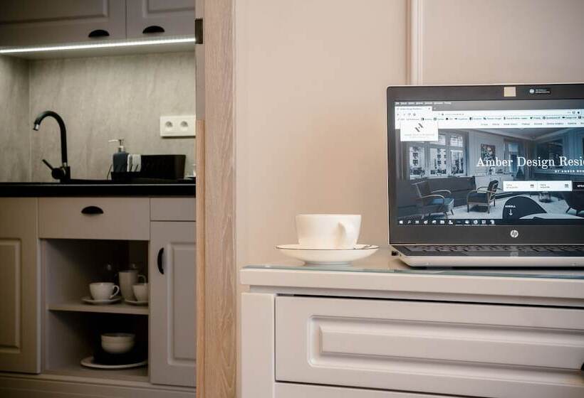 패밀리 아파트, Amber Design Residence