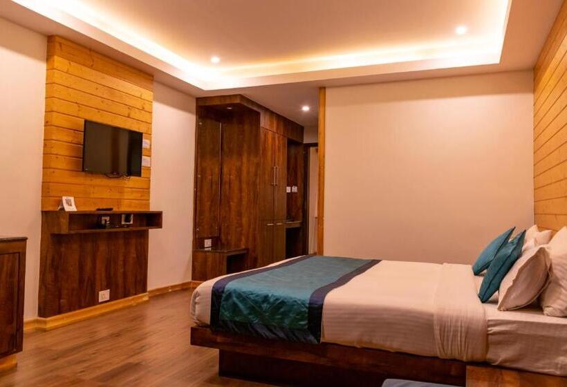 Quarto Deluxe, Yashshree Sanderling Mall Road