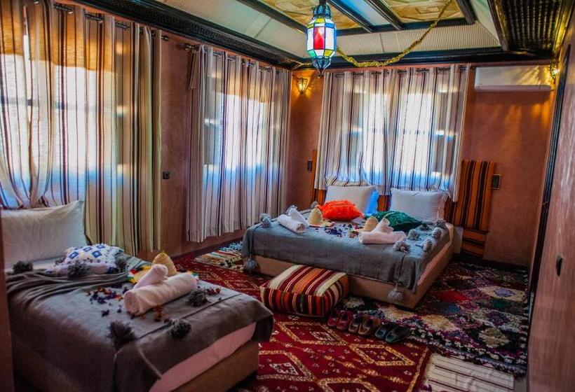 اتاق خانوادگی با چشم‌انداز باغ, Toubkal Ecolodge