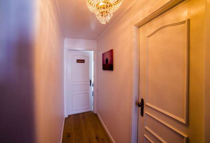 اتاق عادی, Sandhi House   Yoga & Wellness