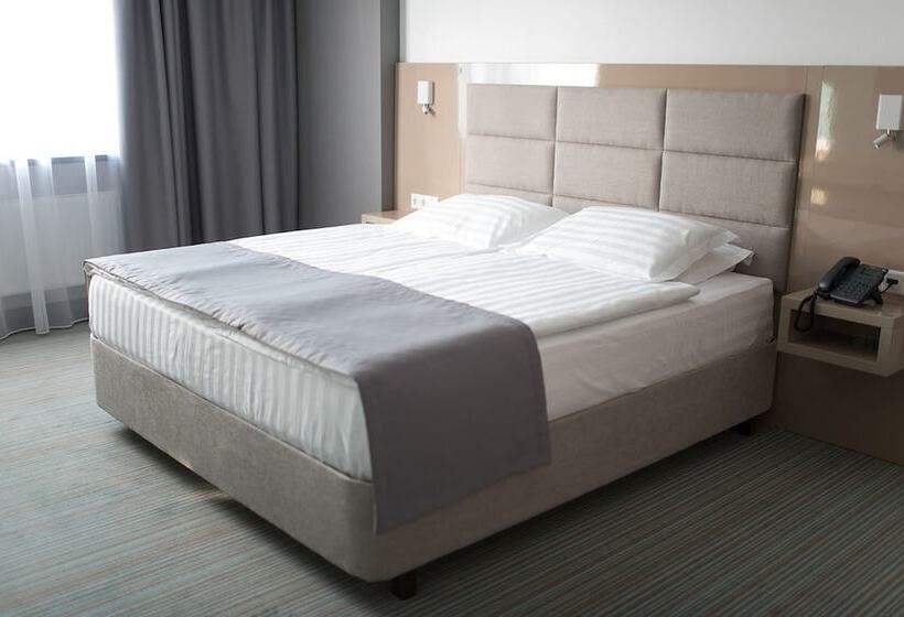 デラックスルーム, Capital