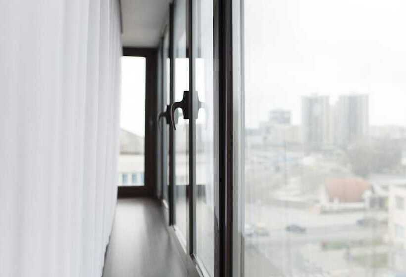 １ベッドルームアパートメント, Capital