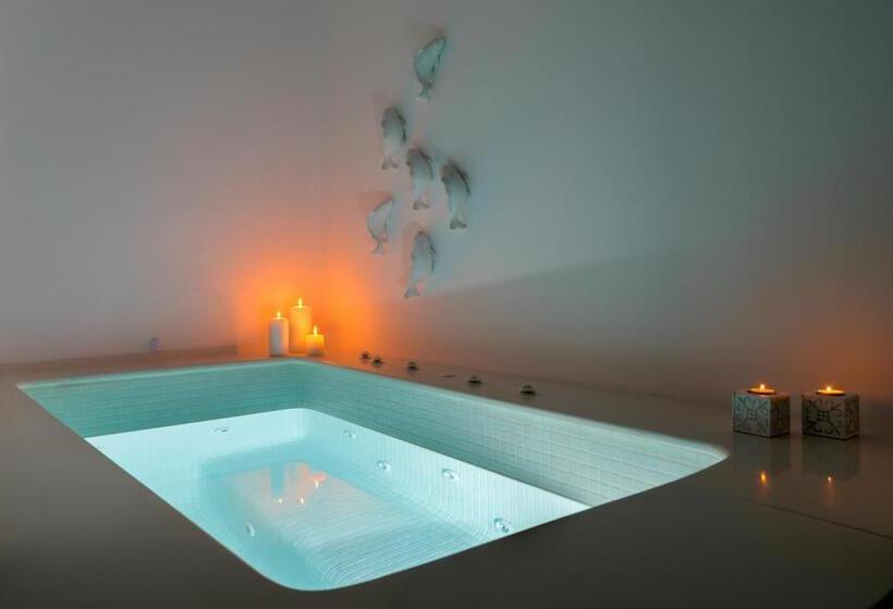 자쿠지 스위트, Emerald Collection Suites