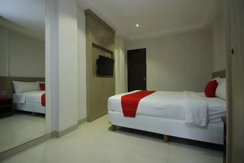 スイート, Reddoorz Plus @ Tb Simatupang