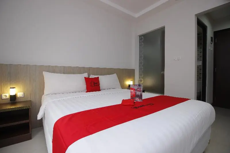 スイート, Reddoorz Plus @ Tb Simatupang