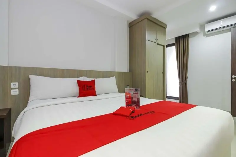 スイート, Reddoorz Plus @ Tb Simatupang