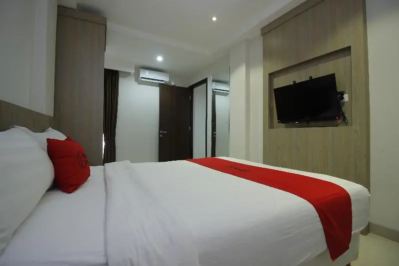 スタンダードルーム, Reddoorz Plus @ Tb Simatupang