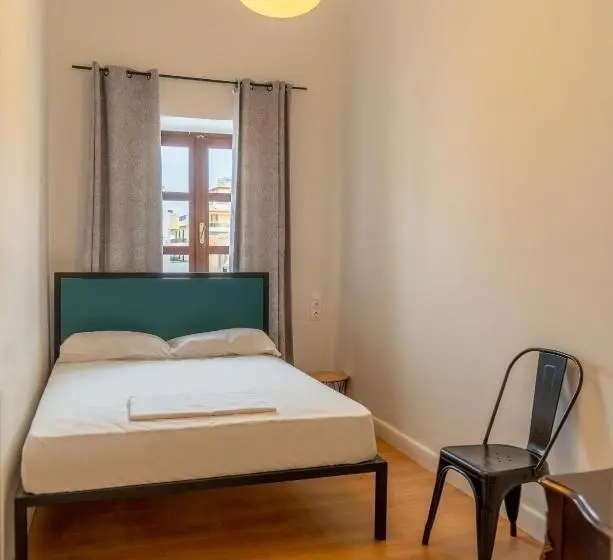 バス共有のスタンダードルーム, Intra Muros Hostel