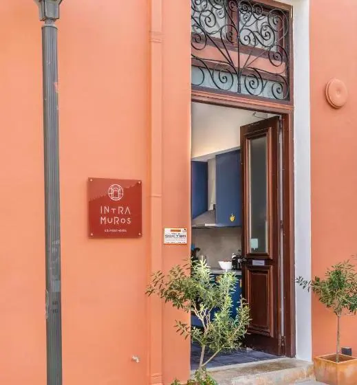 バス共有のスタンダードルーム, Intra Muros Hostel