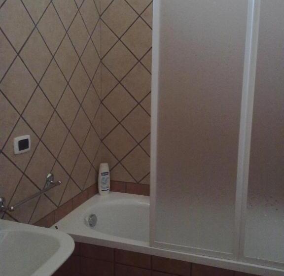 スタンダードルーム, B&b Anfiteatro Campano