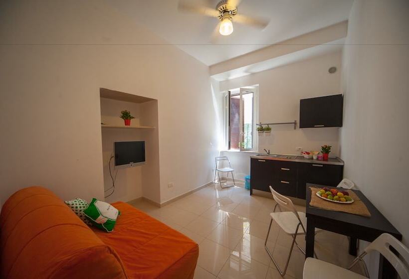 דירת חדר, B&b Longobardi