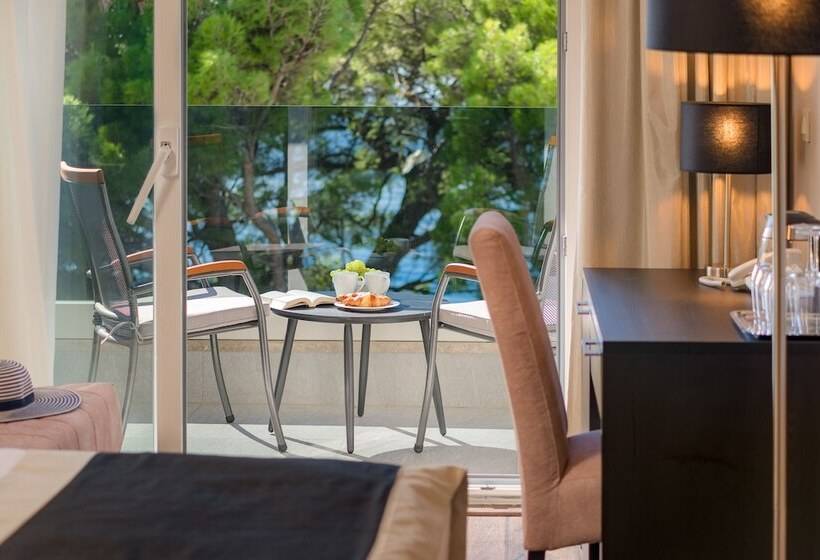 オーシャンビュースタンダードルームバルコニー付き, Central Beach 9