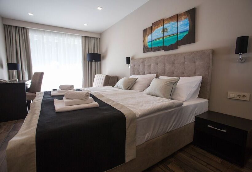 オーシャンビュースタンダードルームバルコニー付き, Central Beach 9